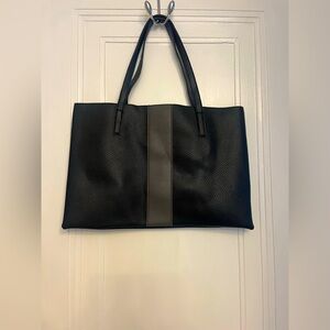 Women's‎ Vince Camuto Luck Tote- Black- Pre-owned